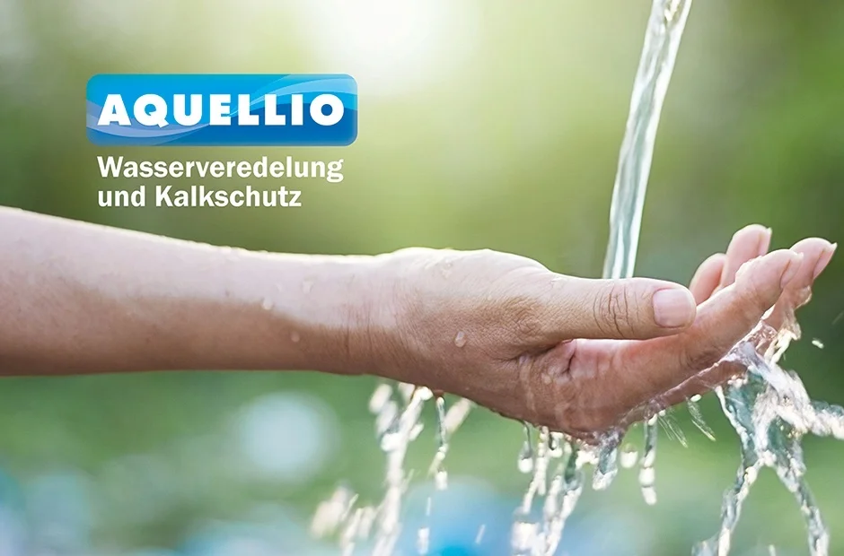 Hände unter fliessendem Wasser